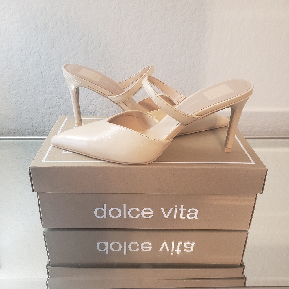Dolce Vita Kanika Mule Heel